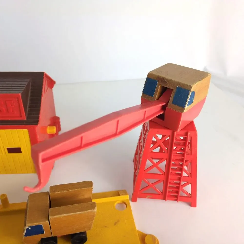 Vintage 1971 Mattel Preschool Motor Putt-Putt Construction Yard Set Trucks Track